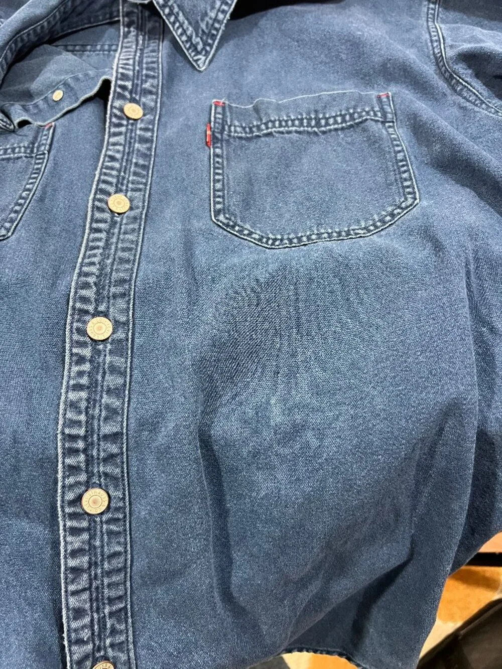 VTG 90s Levis Red Tab Blue Denim Shirt Button Down Long Sleeve Men’s LARGE Y2K
